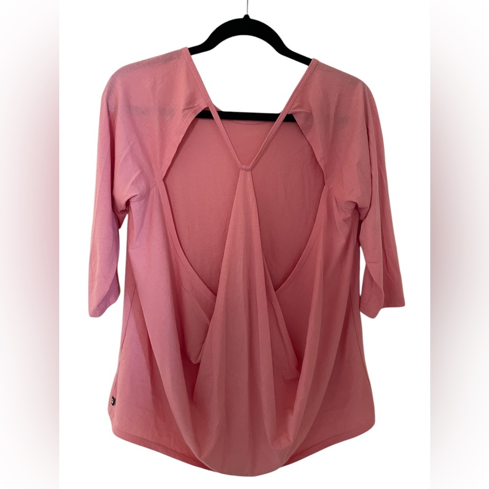 Fabletics open back shirt